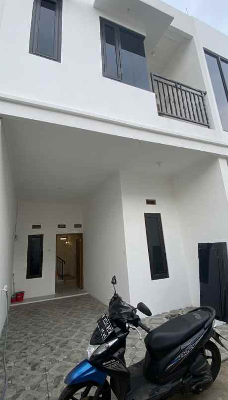 dijual rumah bintara