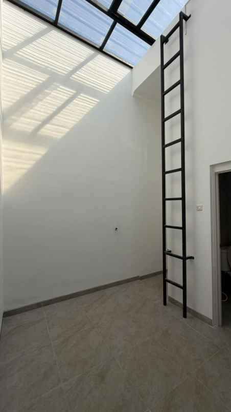 dijual rumah blimbing