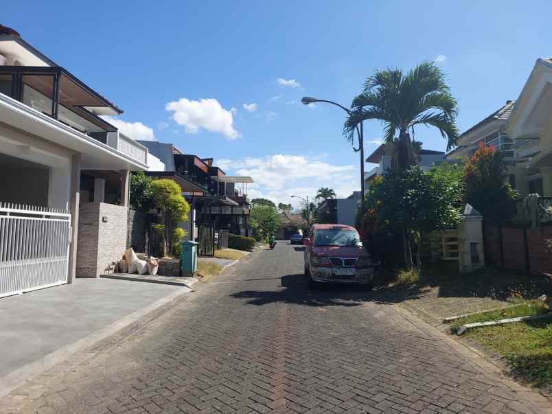 dijual rumah blimbing
