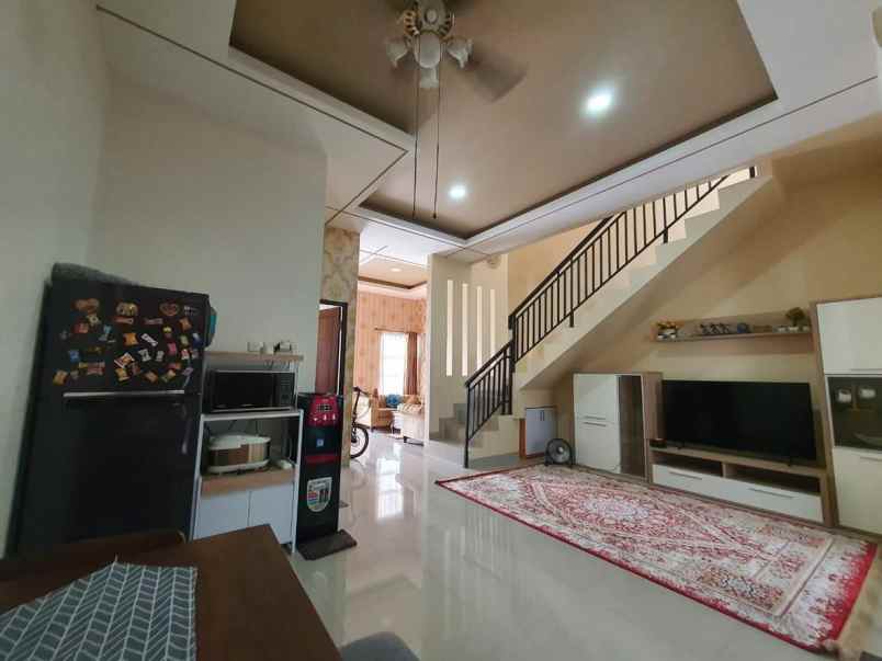 dijual rumah boulevard hijau harapan