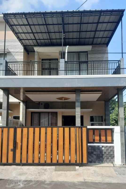dijual rumah boulevard hijau harapan