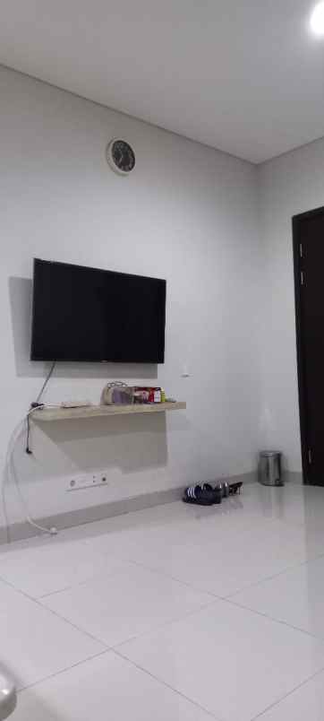 dijual rumah bsd city tangerang