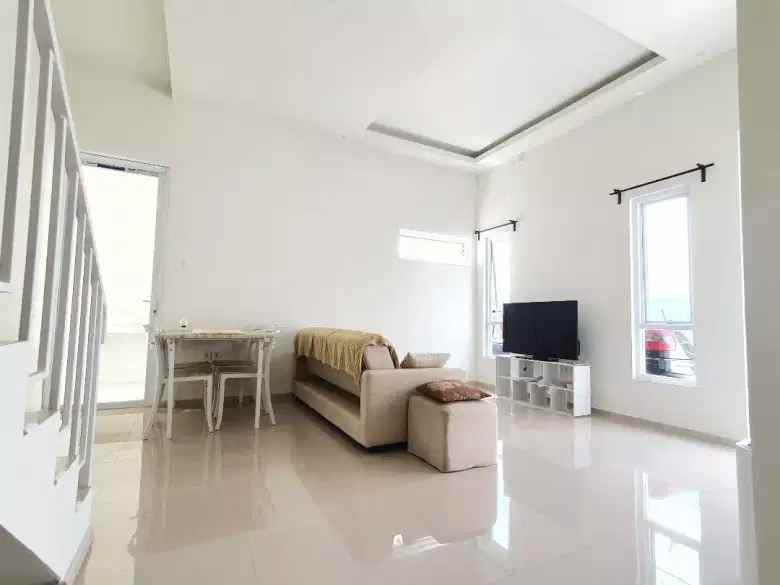 dijual rumah bu minamalis di cimanggis depok