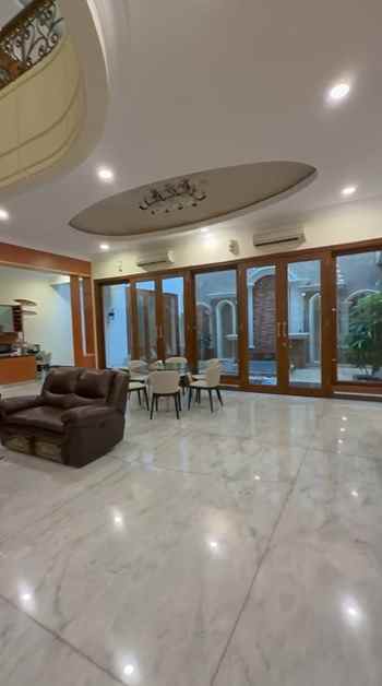 dijual rumah bukit gading mediterania