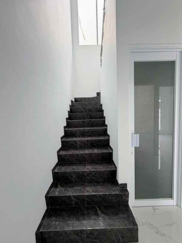 dijual rumah bukit palma citraland