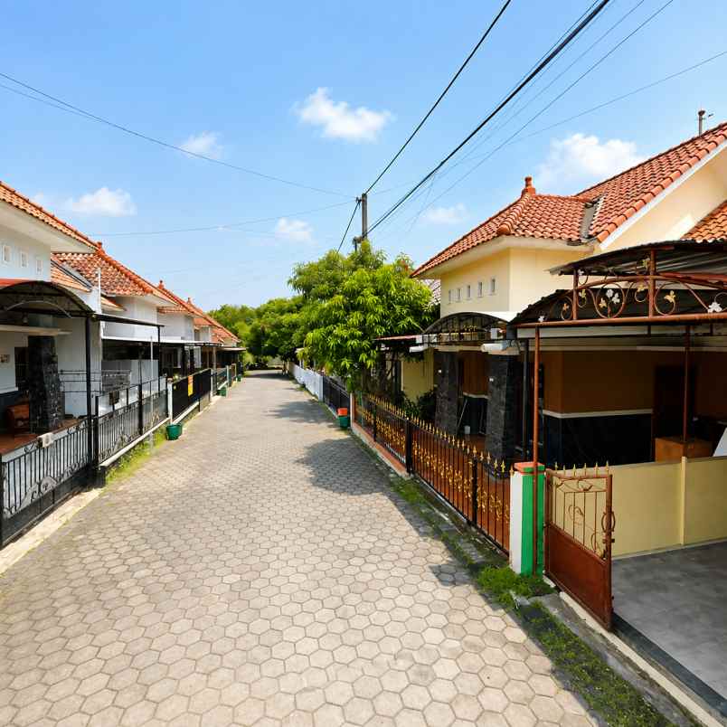 dijual rumah candi gebang