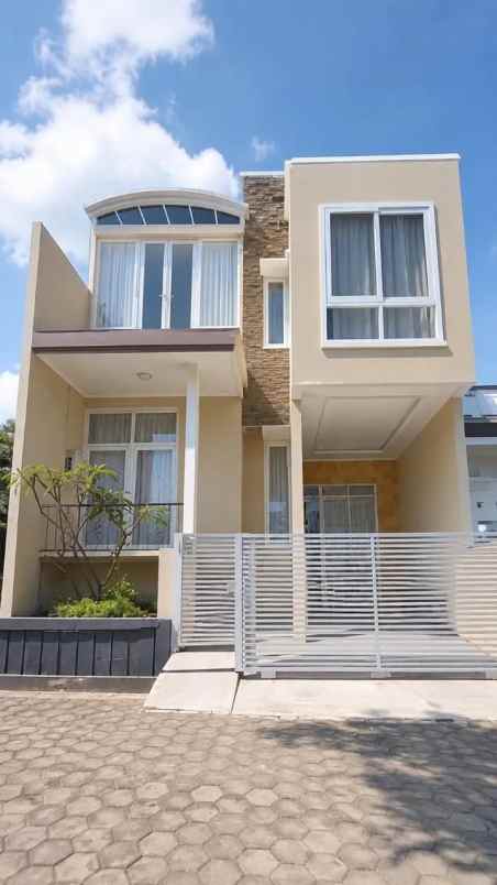 dijual rumah candi kalasan
