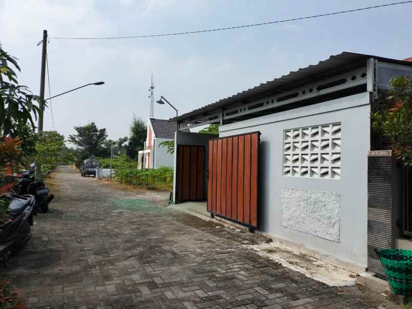 dijual rumah candi prambanan