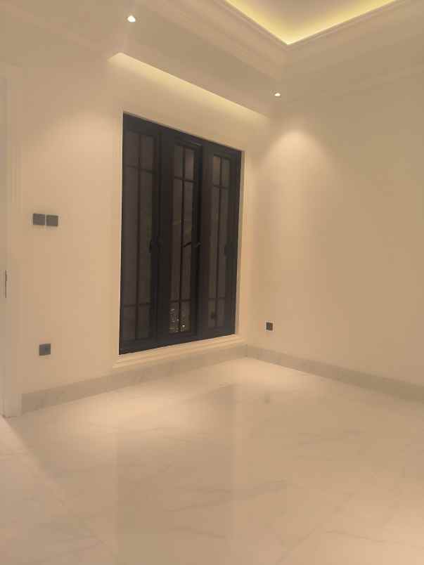 dijual rumah cempaka putih