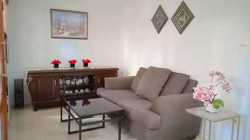 dijual rumah cibeureum