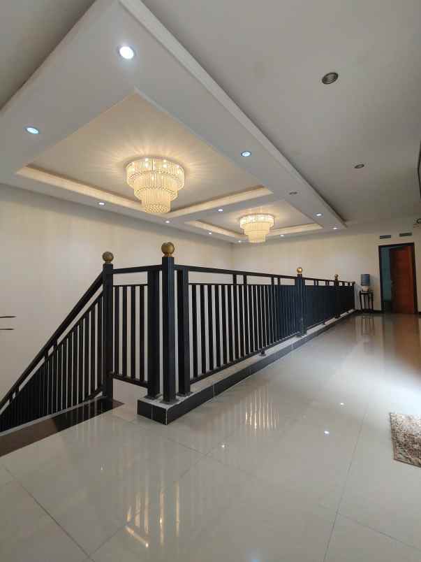 dijual rumah cilangkap cipayung jaktim