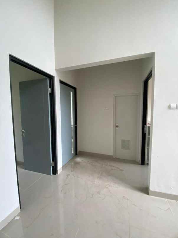 dijual rumah cilangkap tapos depok