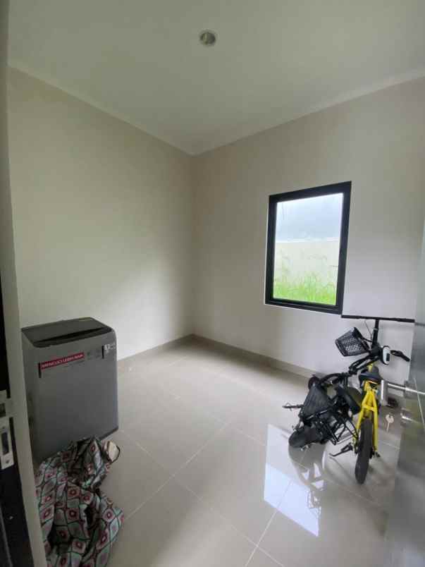 dijual rumah cilangkap tapos depok