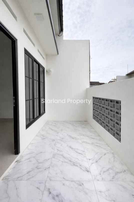 dijual rumah ciledug