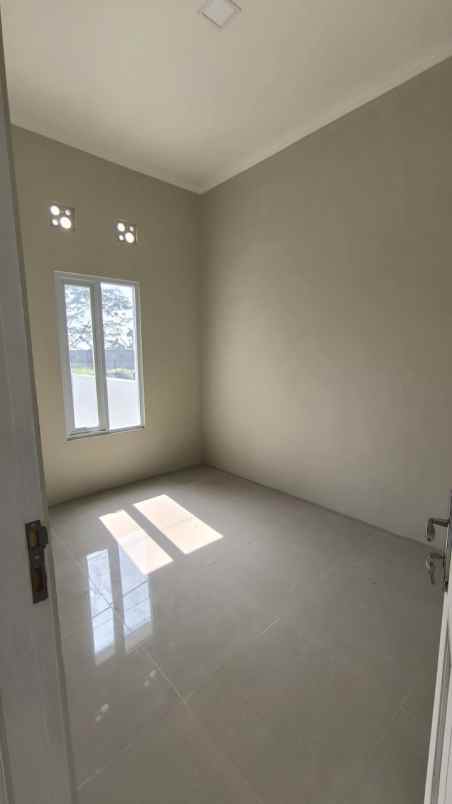 dijual rumah cileunyi bandung