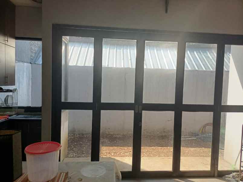 dijual rumah cinere delta residence jl