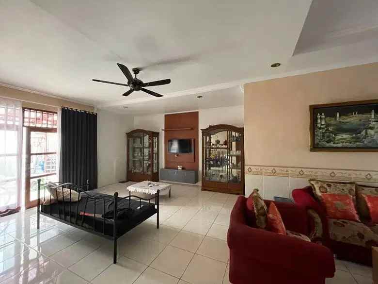 dijual rumah cipadu jaya