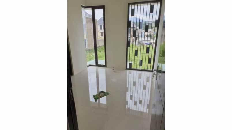 dijual rumah cipageran kec cimahi utara