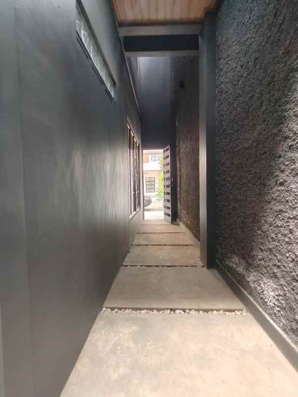 dijual rumah cipayung jakarta timur