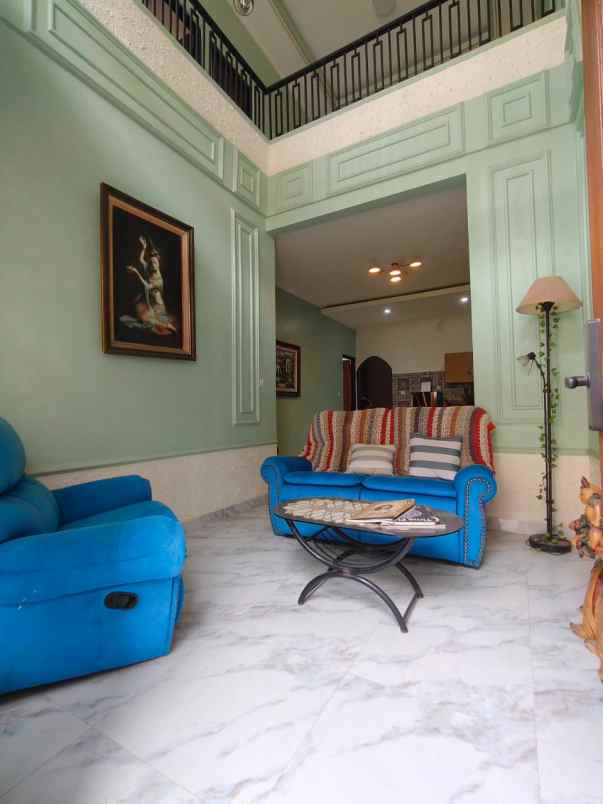 dijual rumah cipayung jakarta timur