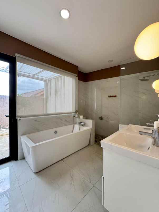 dijual rumah cipete selatan