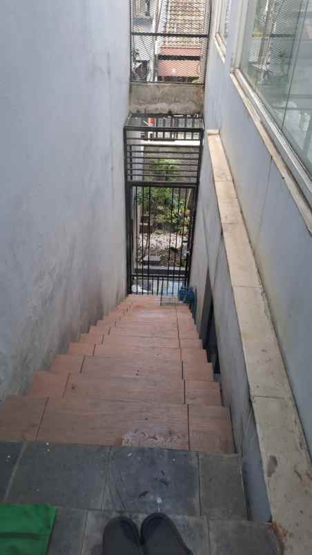 dijual rumah cipinang elok