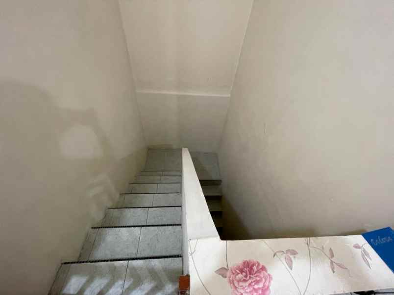 dijual rumah citra 5