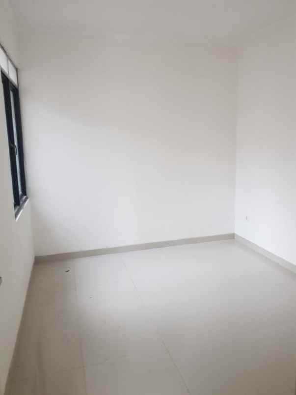 dijual rumah citra maja raya