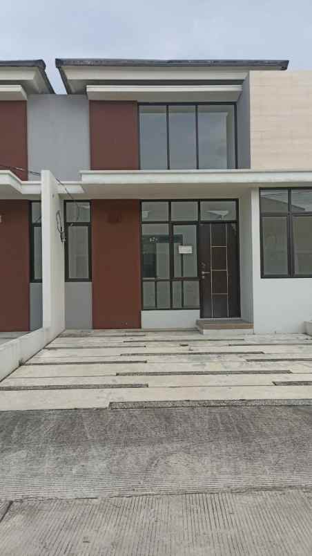 dijual rumah citra maja raya