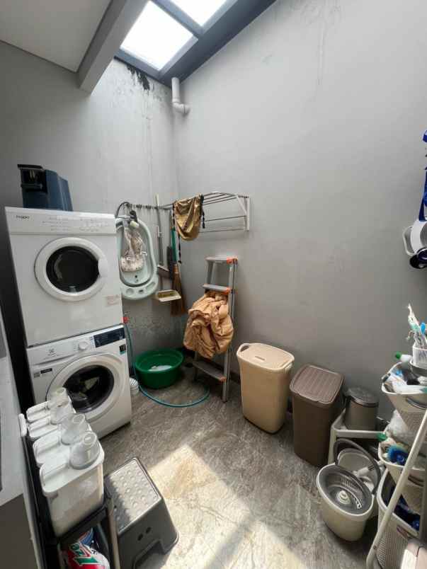 dijual rumah citragran cbd cibubur