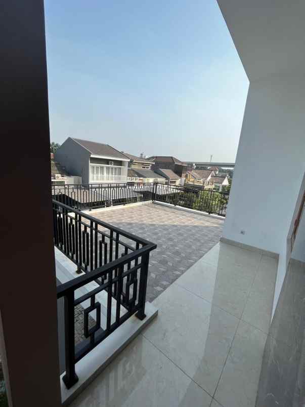 dijual rumah citragran cibubur