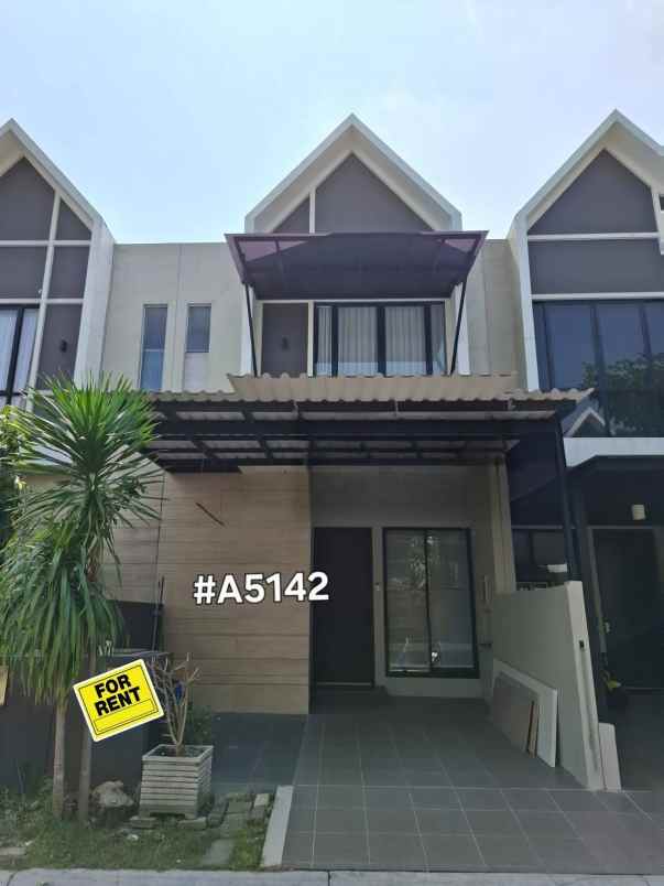 dijual rumah citraland