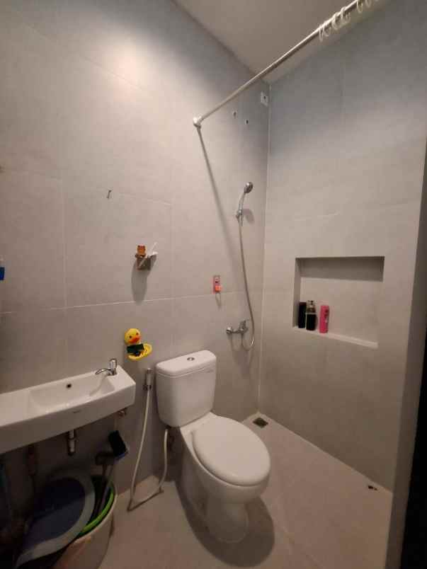 dijual rumah citraland