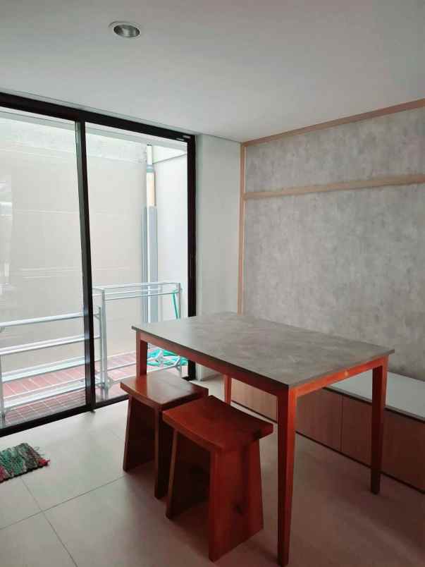 dijual rumah citraland