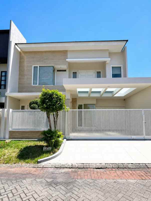 dijual rumah citraland somerset