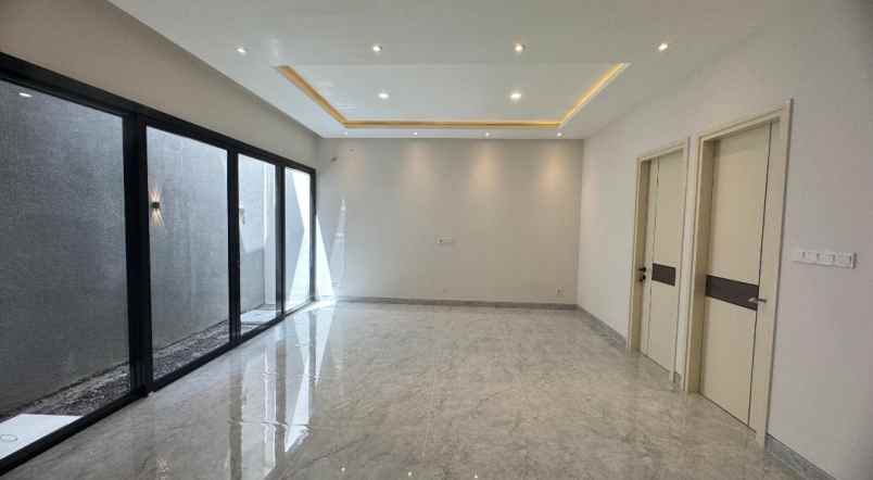 dijual rumah citraland woodland