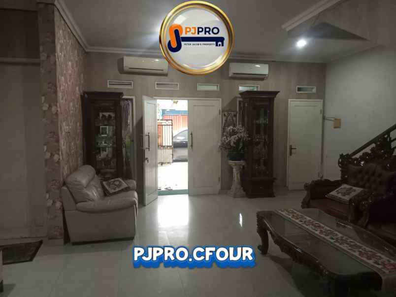 dijual rumah cluster alamanda harapan indah