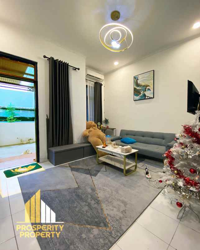 dijual rumah cluster angelonia gading