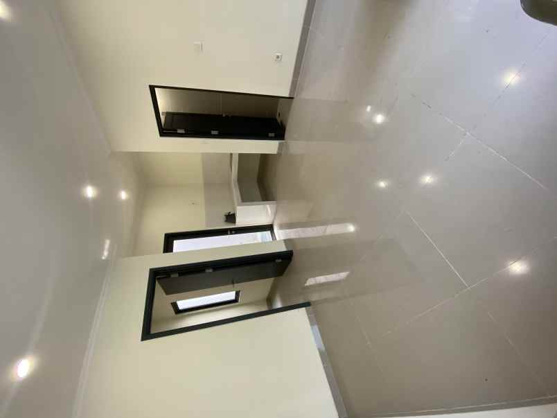 dijual rumah cluster baroni symphonia