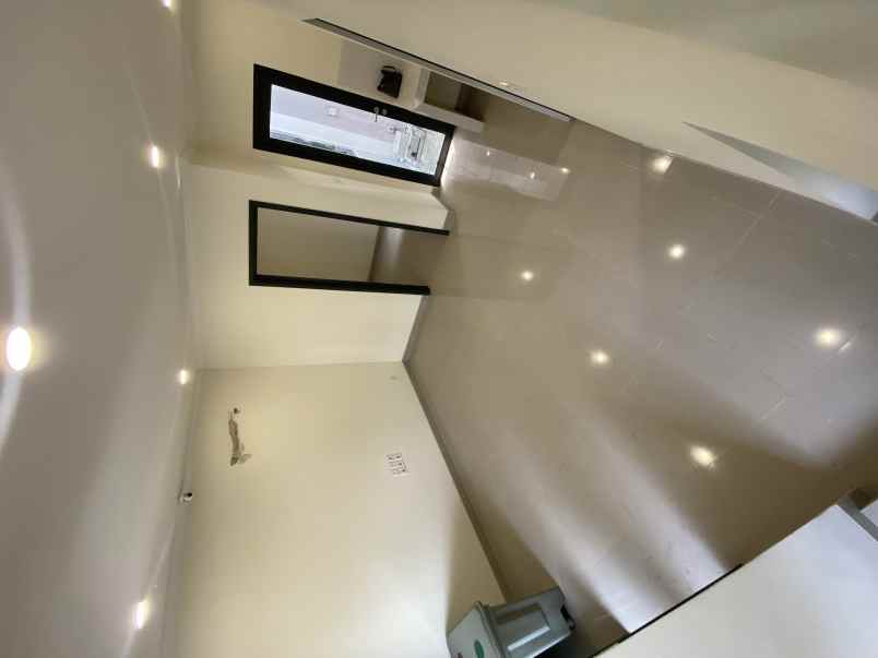 dijual rumah cluster baroni symphonia