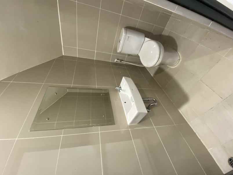 dijual rumah cluster baroni symphonia