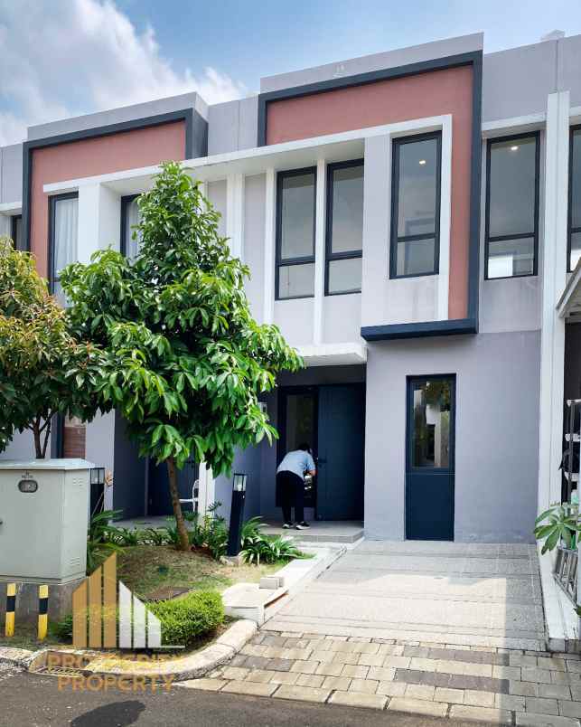 dijual rumah cluster baroni symphonia