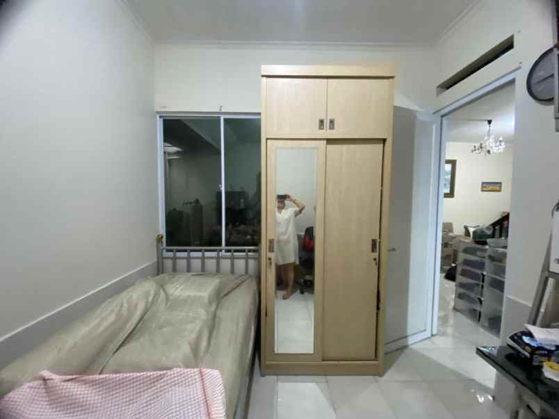 dijual rumah cluster harmoni kota