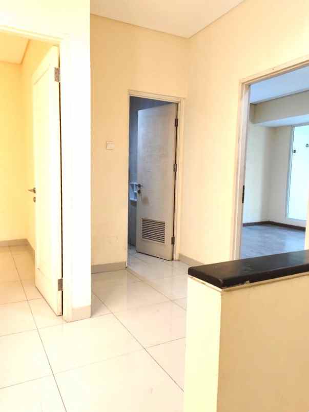 dijual rumah cluster layar permai pik