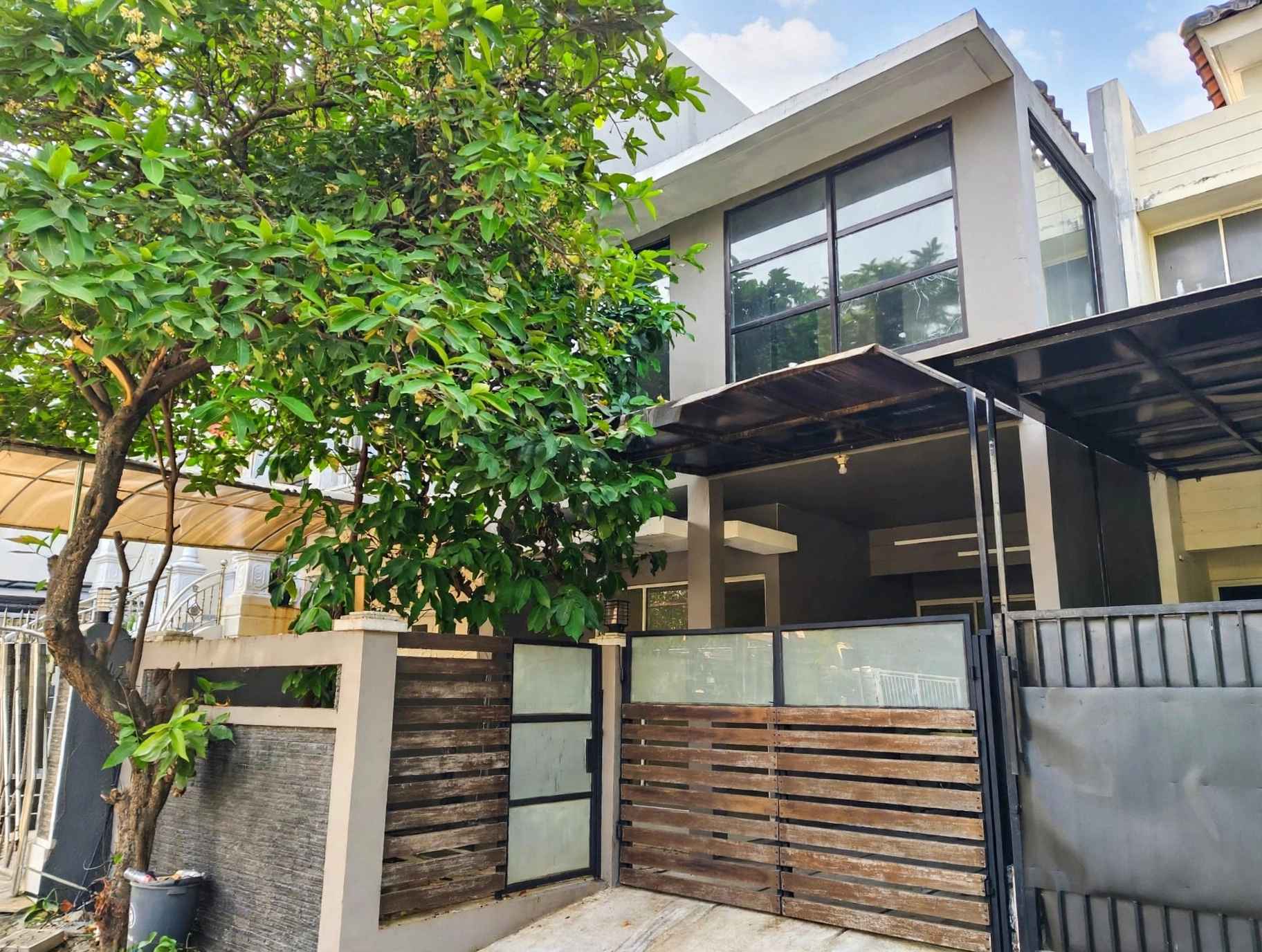 dijual rumah cluster layar permai pik