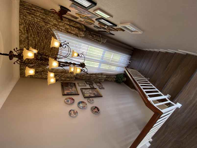 dijual rumah cluster menaggio paramount