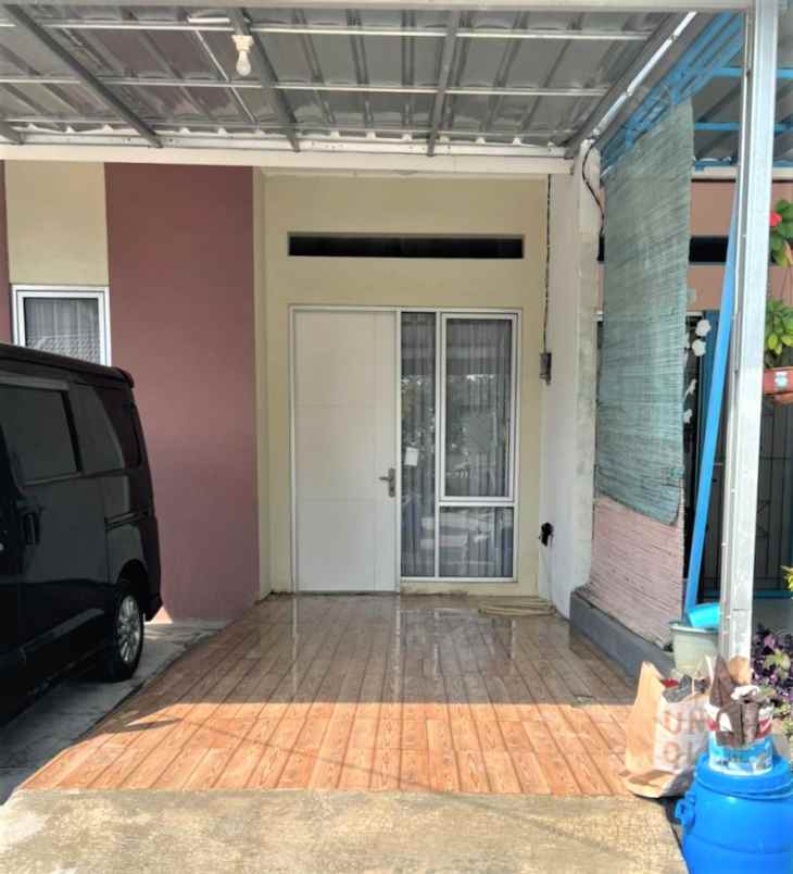 dijual rumah cluster royal london