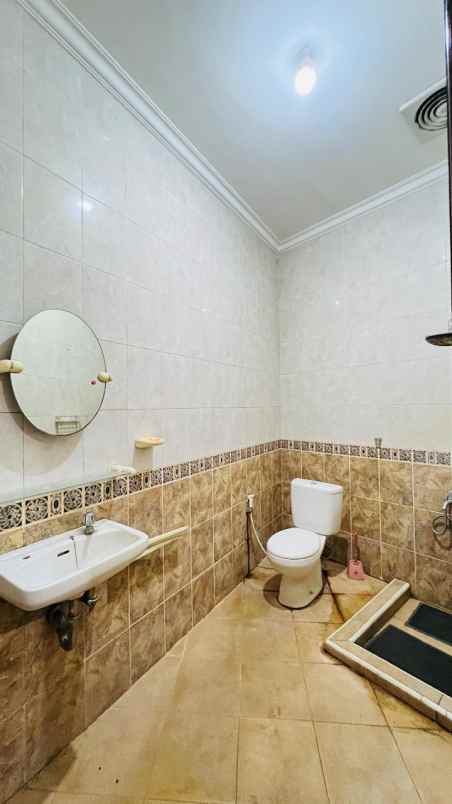 dijual rumah condet jakarta timur