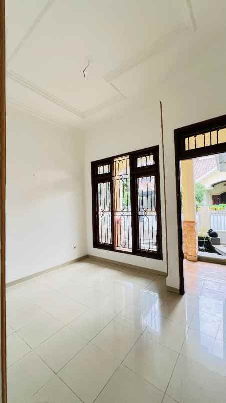 dijual rumah condet jakarta timur