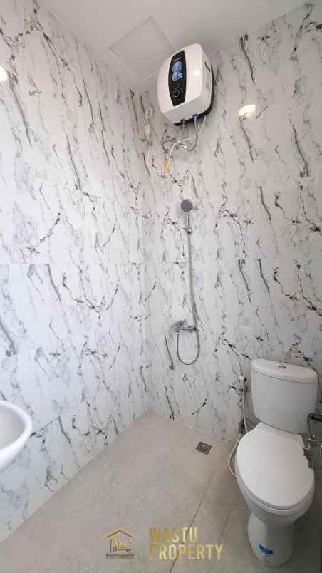 dijual rumah condongcatur depok